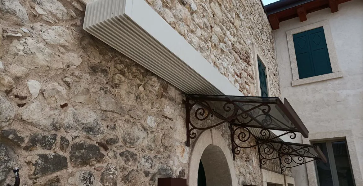 Tende a bracci