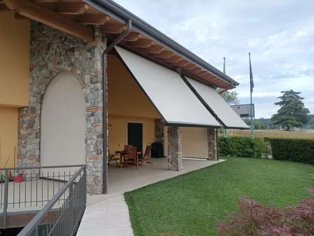 Tende a Bracci